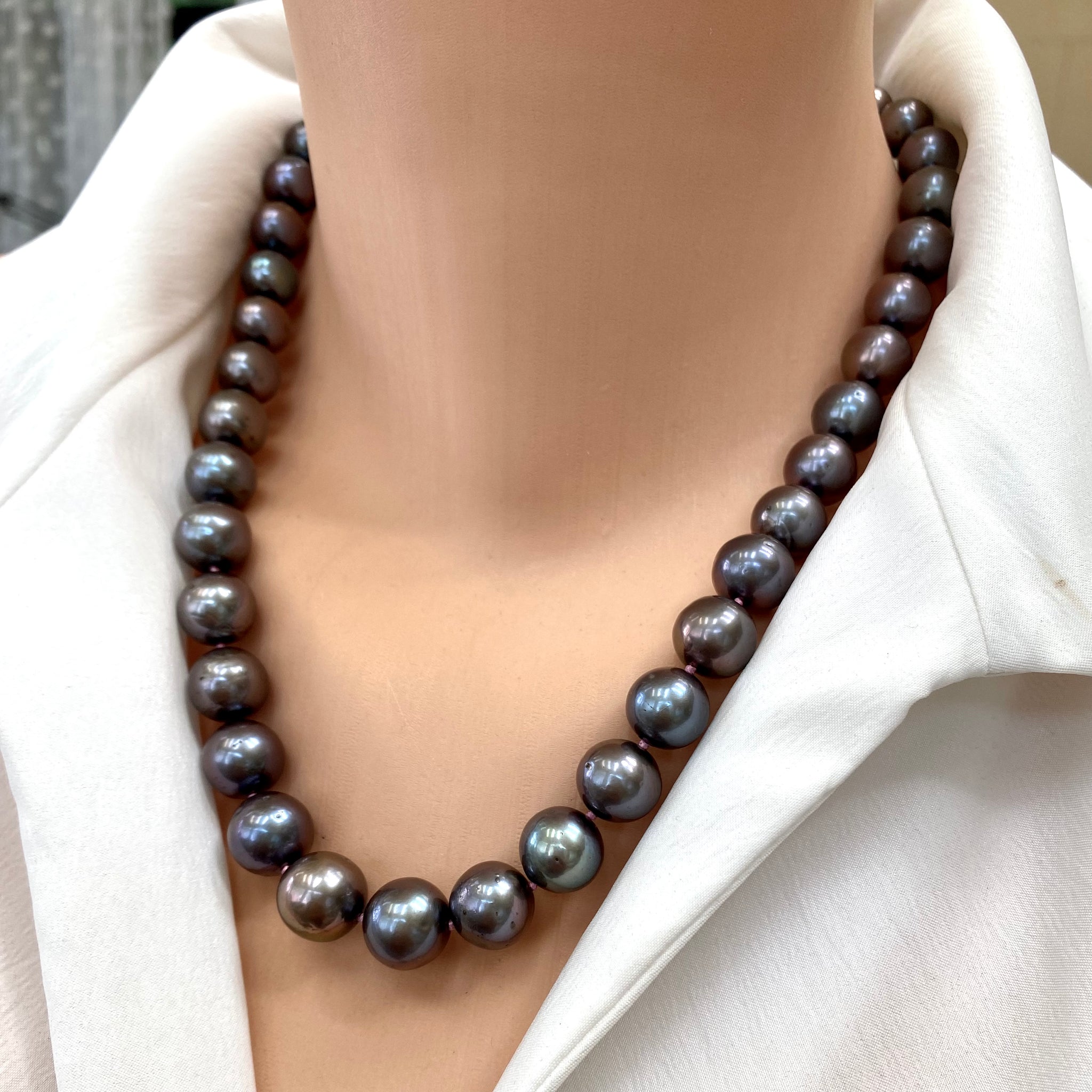 Necklace Clipart - Black Pearls Necklace Png - Free Transparent PNG Clipart  Images Download